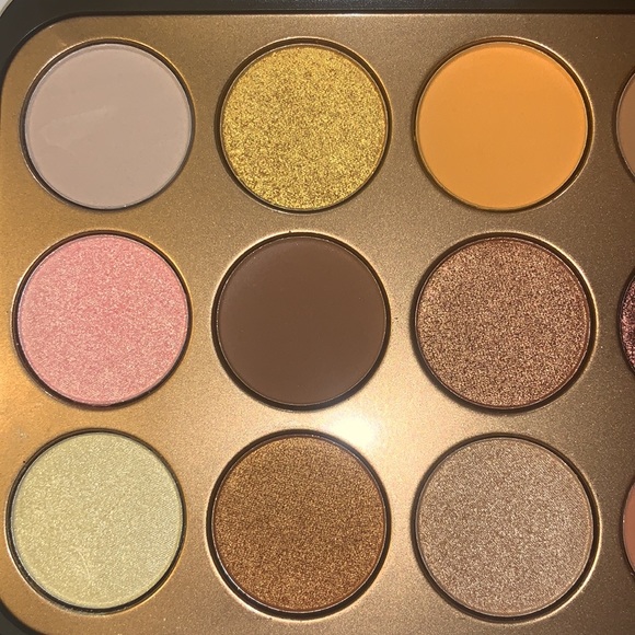 Gilded Glam Reflectios BH Cosmetics 15 Pan Eyeshadow Palette - Picture 6 of 16